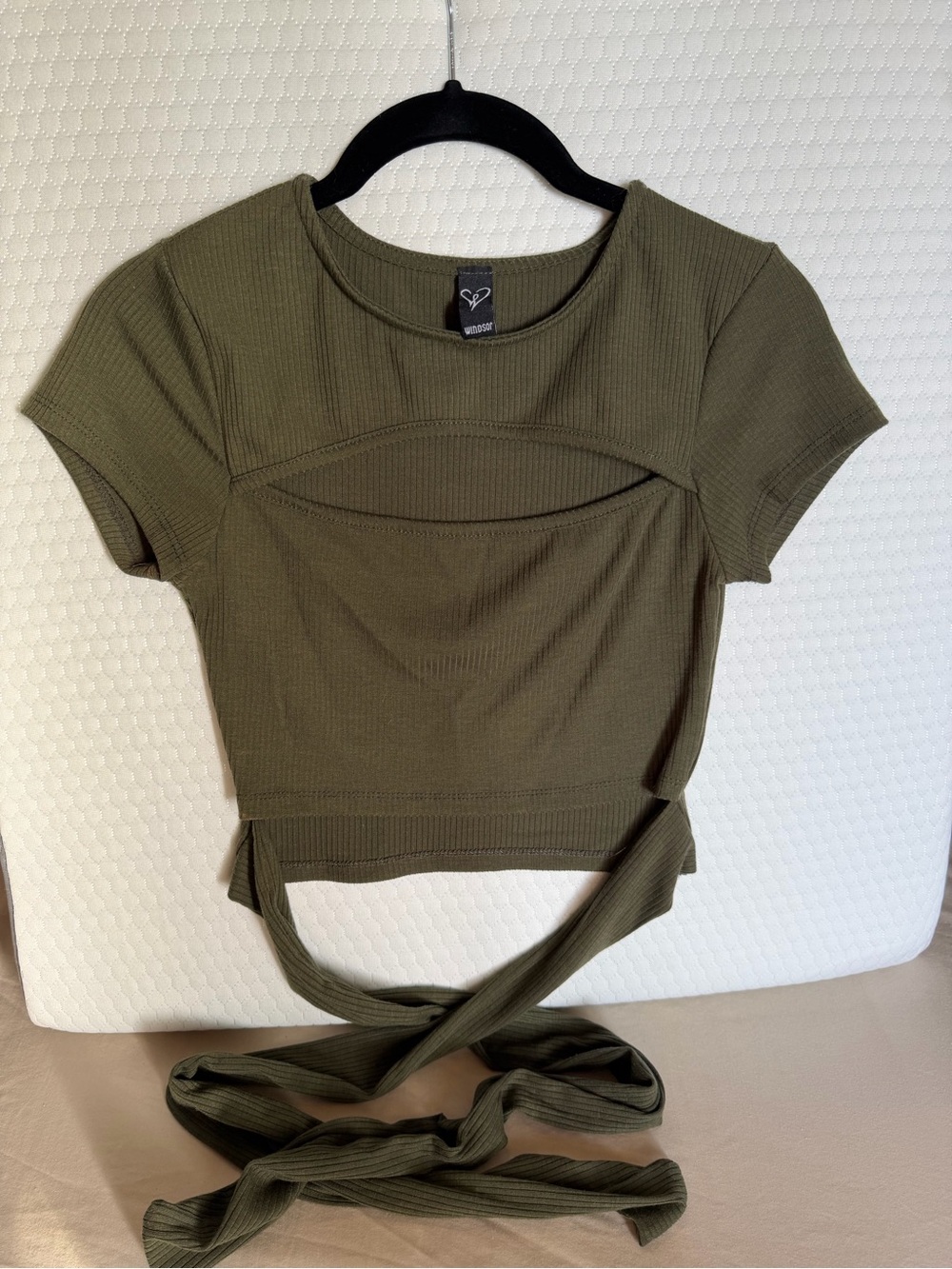 Windsor Olive Ribbed Tie-Back Crop Top